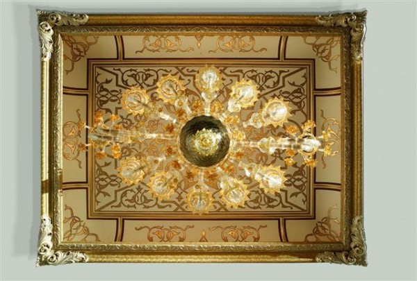 Soffitto decorato in foglia oro