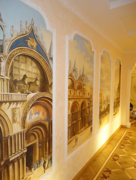 Le "finestre" su Venezia in questo affresco splendido realizzato su misura per un cliente da Mariani Affreschi